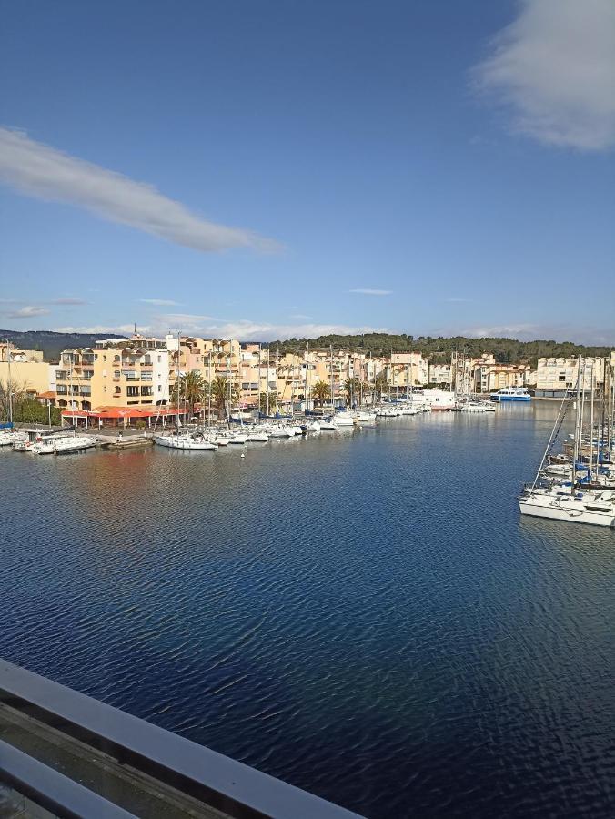 Port Panoramique Apartment Gruissan Exterior photo